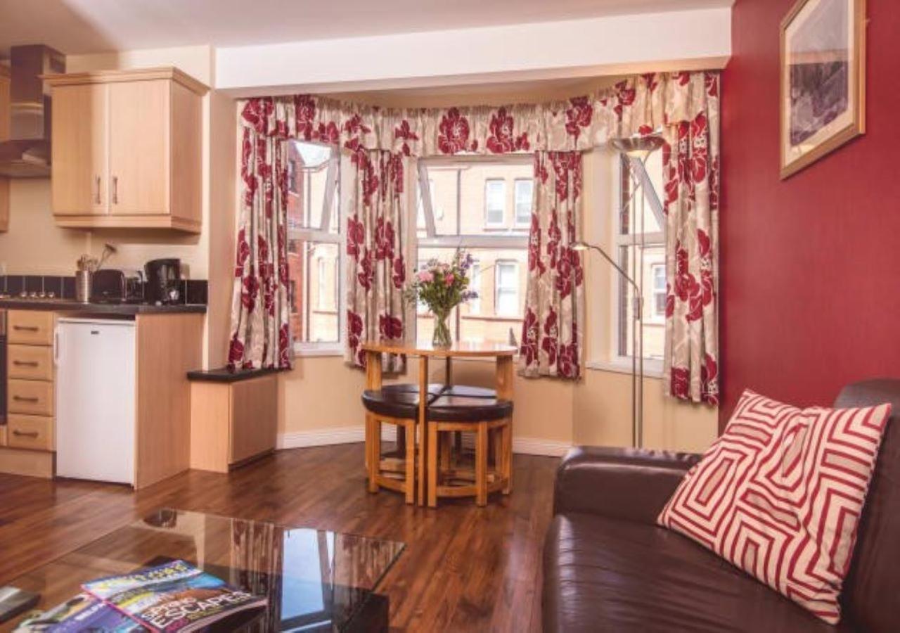 The Malone Hotel Belfast Room photo