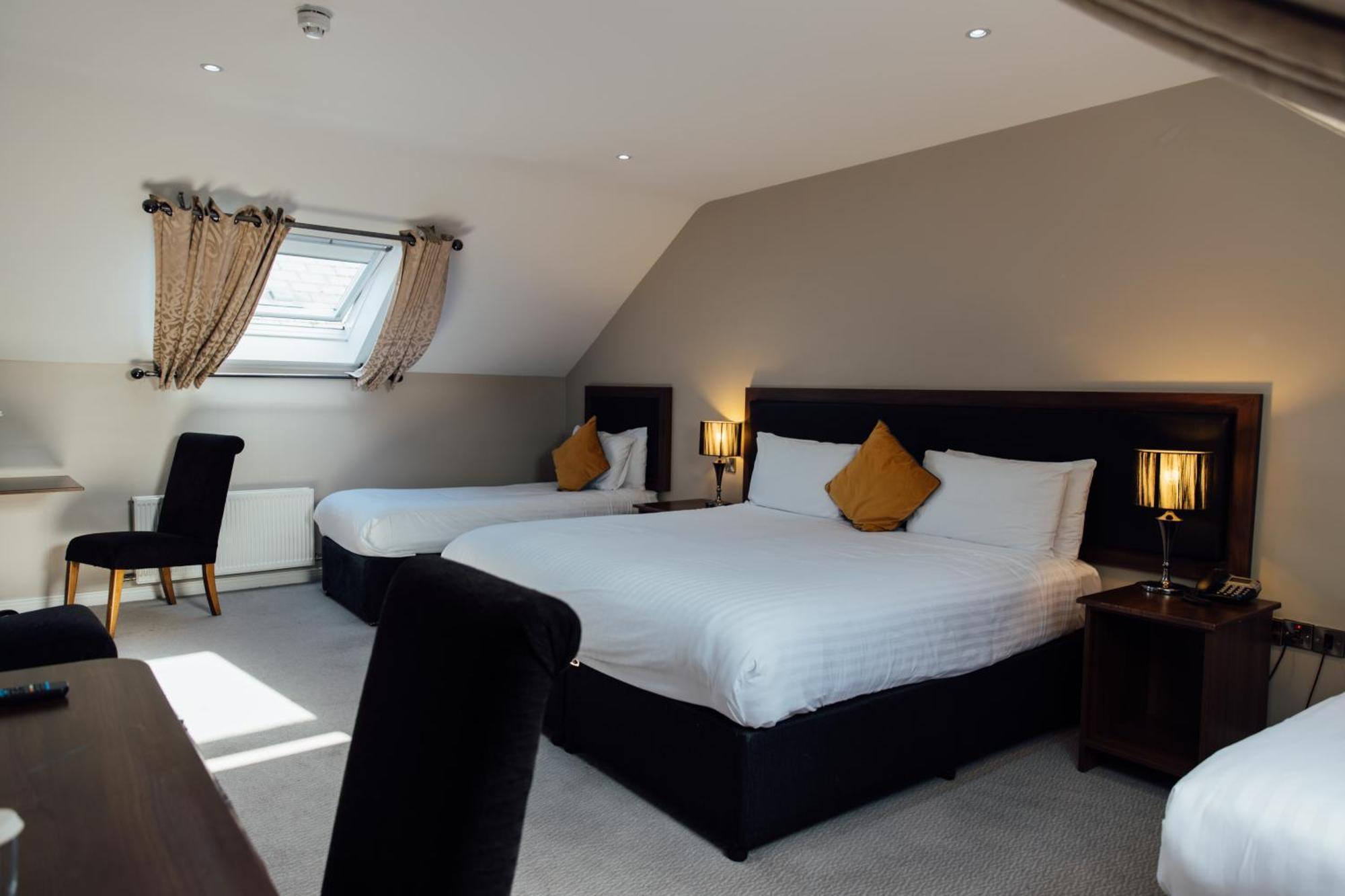 The Malone Hotel Belfast Exterior photo